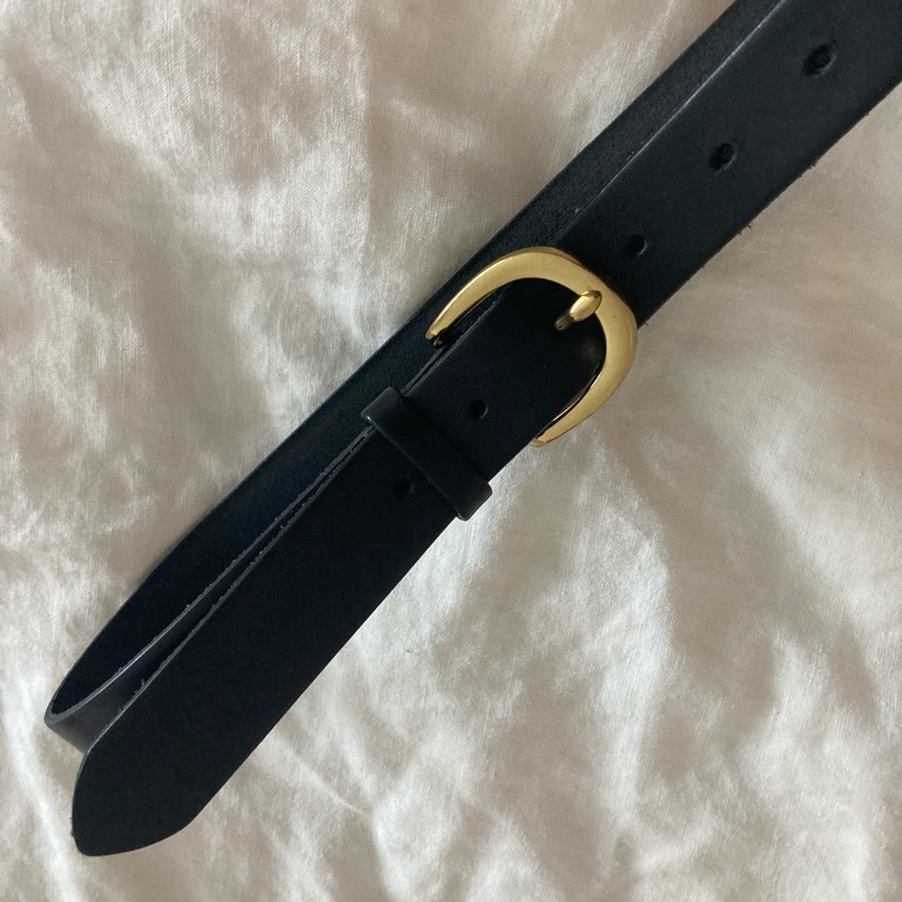 Black leather Jcrew belt